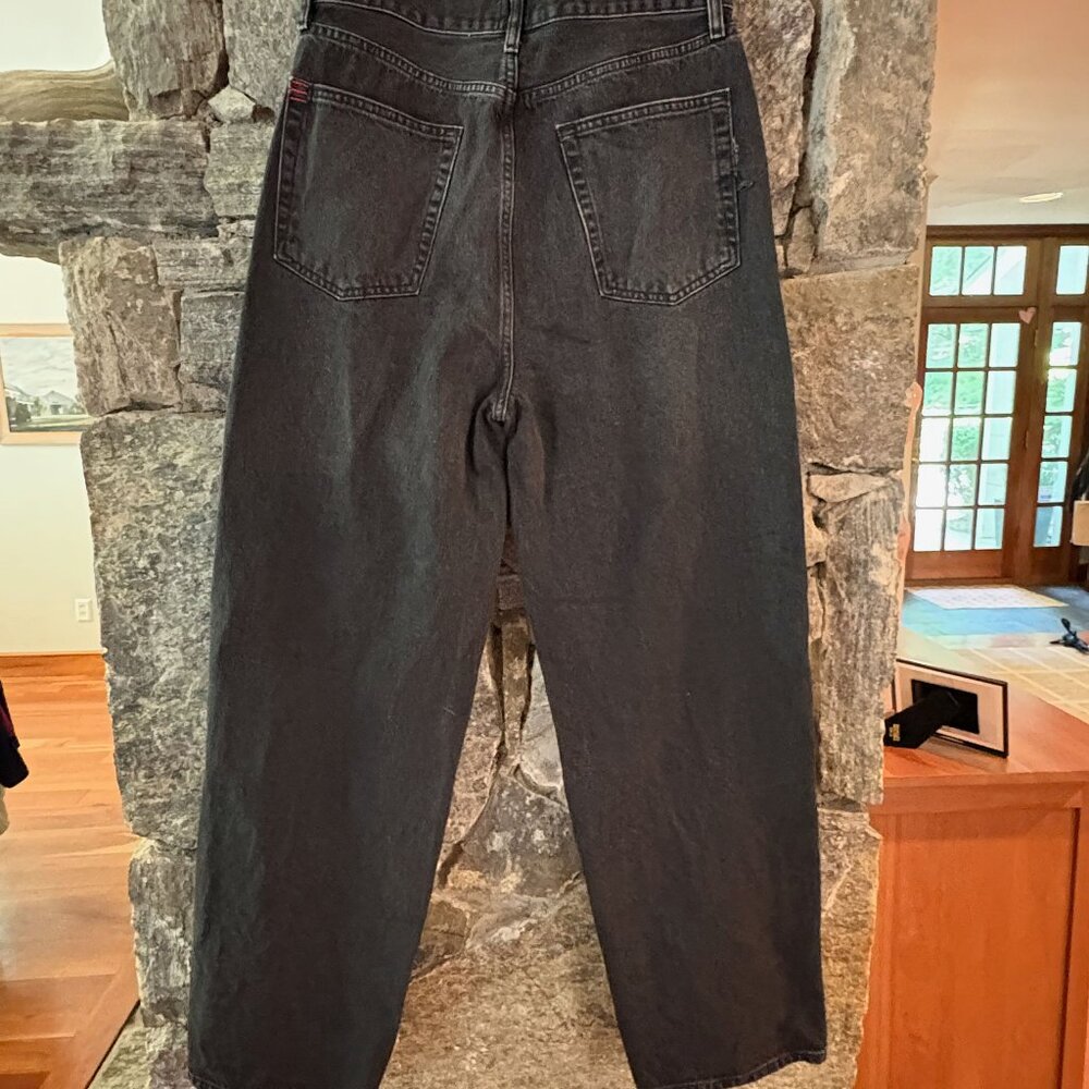 WOMENS BDG/URBAN OUTFITTERS HIGH RISE BAGGY BLACK RIPPED JEANS SZ 31 - Picture 3 of 3